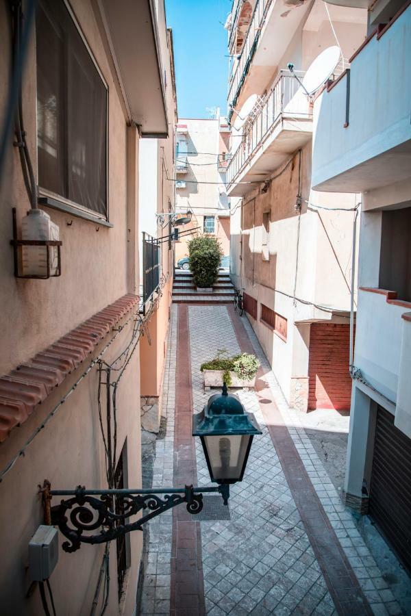 Bed & Breakfast Neryhome Giardini Naxos
